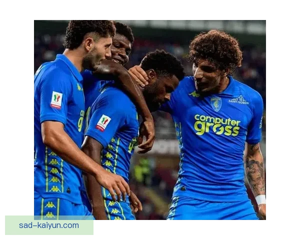 捷克国家队在国际赛场上的表现令人关注，球队状态回暖引发期待